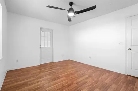 Bedroom - 3080 Ragis Rd, Edgewater, FL 32132 photo 5 of 10