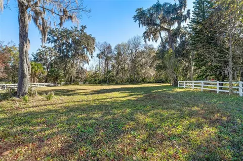 Exterior - 3080 Ragis Rd, Edgewater, FL 32132 photo 10 of 18