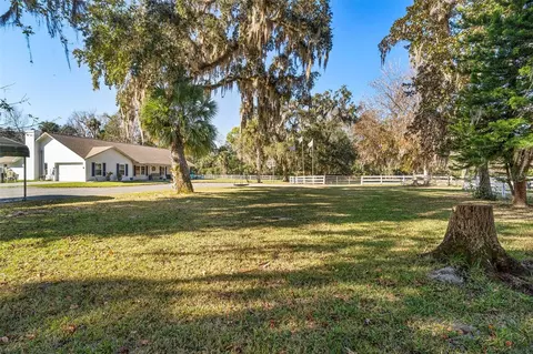 Exterior - 3080 Ragis Rd, Edgewater, FL 32132 photo 8 of 18
