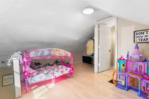 Bedroom - 3080 Ragis Rd, Edgewater, FL 32132 photo 10 of 10