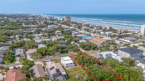 E 12th Avenue, New Smyrna Beach, FL 32169