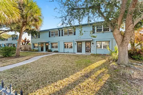 101 N Pine St #2, New Smyrna Beach, FL 32169