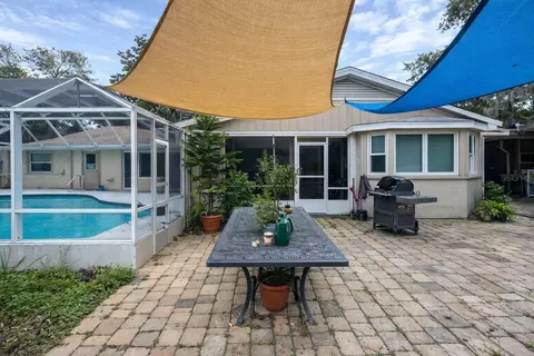 321 Roslyn Ave, New Smyrna Beach, FL 32168
