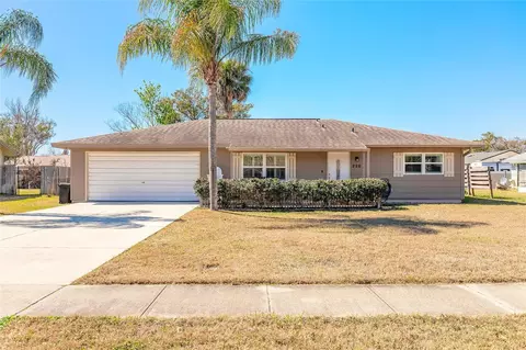 220 Leisure Cir, Port Orange, FL 32127