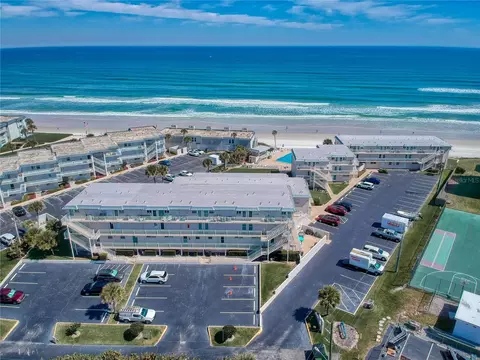 4849 Saxon Dr #B106, New Smyrna Beach, FL 32169