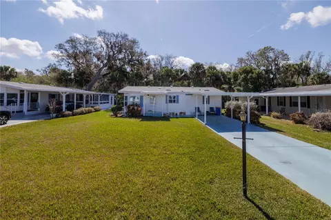 810 N Navigators Way, Edgewater, FL 32141