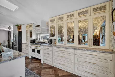 Kitchen - 747 Navigators Way, Edgewater, FL 32141 photo 6 of 7