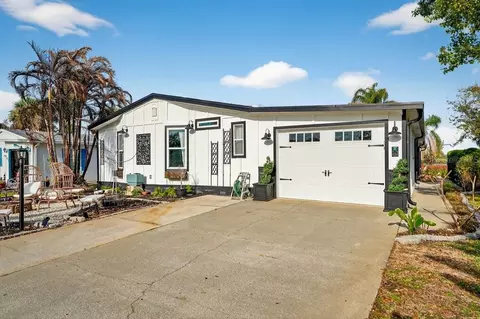 Exterior - 747 Navigators Way, Edgewater, FL 32141 photo 2 of 20
