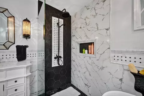 Bath - 747 Navigators Way, Edgewater, FL 32141 photo 3 of 4