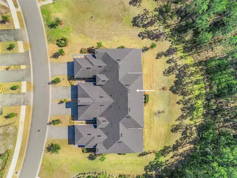 Exterior - 13 Newhaven Ln, Ormond Beach, FL 32174 photo 11 of 17