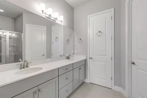 Bath - 13 Newhaven Ln, Ormond Beach, FL 32174 photo 1 of 4
