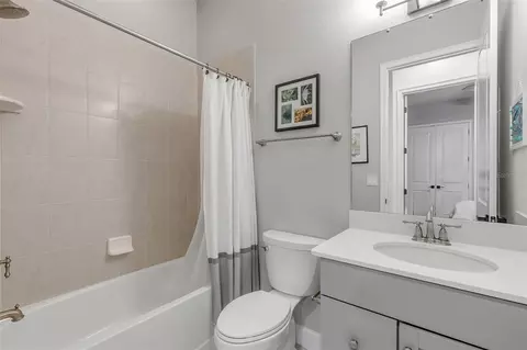 Bath - 13 Newhaven Ln, Ormond Beach, FL 32174 photo 3 of 4