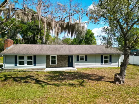 975 N Boston Ave, Deland, FL 32724
