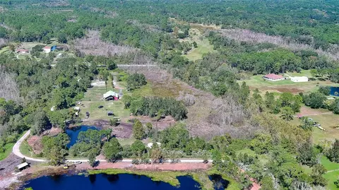 806 W Ariel Rd, Edgewater, FL 32141 photo 8
