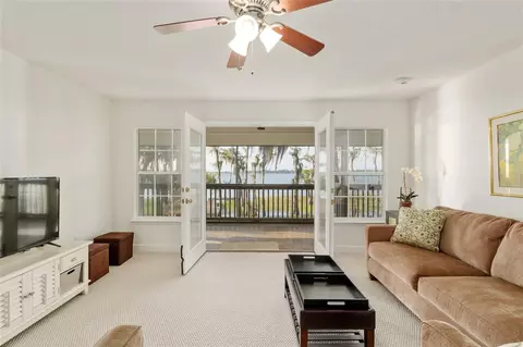 Living - 2499 SE 30th St, Melrose, FL 32666 photo 10 of 13