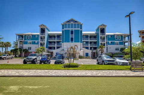 1 Riverwalk Dr #402, New Smyrna Beach, FL 32169