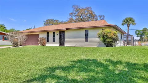 2823 Royal Palm Dr, Edgewater, FL 32141