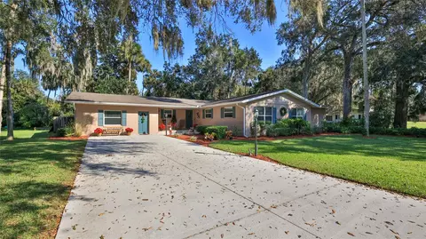 515 Oliver Dr, New Smyrna Beach, FL 32168