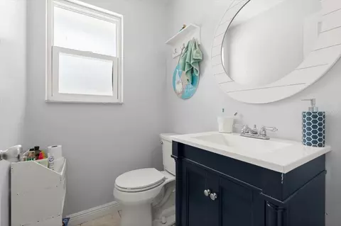 Bath - 20 Putnam Ave, Ormond Beach, FL 32174 photo 1 of 3