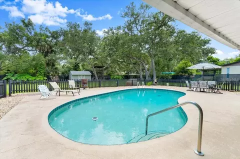 Exterior - 20 Putnam Ave, Ormond Beach, FL 32174 photo 4 of 14
