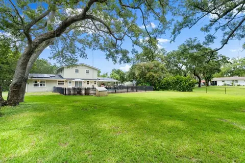 Exterior - 20 Putnam Ave, Ormond Beach, FL 32174 photo 6 of 14