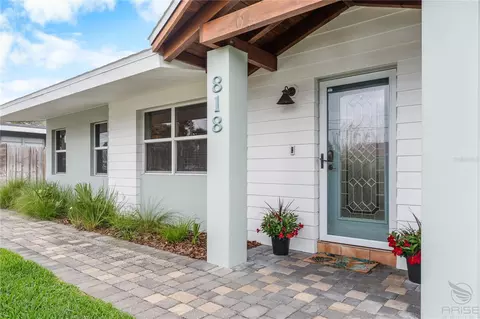 818 Hope Ave, New Smyrna Beach, FL 32169