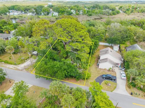 Brookline Avenue, New Smyrna Beach, FL 32168