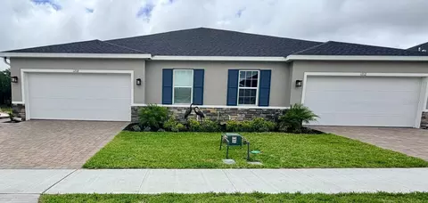 1208 Turtle Island Rd, Lady Lake, FL 32159