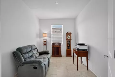 Entry Way - 2607 Hoptree Ln, Edgewater, FL 32141 photo 2 of 5