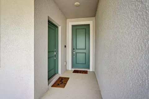 Entry Way - 2607 Hoptree Ln, Edgewater, FL 32141 photo 5 of 5