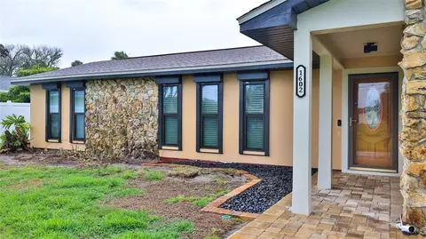 1602 S Riverside Dr, Edgewater, FL 32132