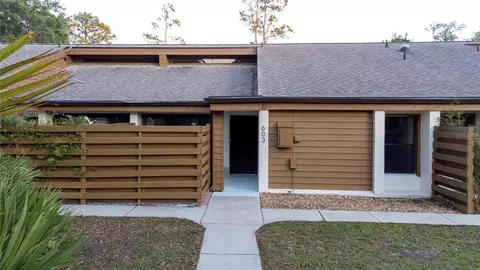 603 Glendevon Dr, New Smyrna Beach, FL 32168