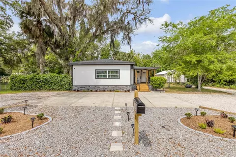 1956 Pioneer Trl, New Smyrna Beach, FL 32168