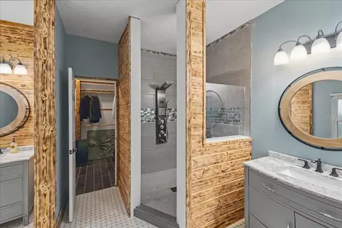 Bath - 1830 Orange Tree Dr, Edgewater, FL 32132 photo 2 of 2