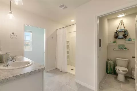 Bath - 319 Sunset View Dr, Edgewater, FL 32141 photo 1 of 4