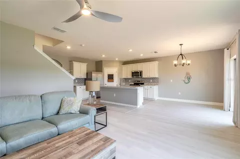 Living - 319 Sunset View Dr, Edgewater, FL 32141 photo 2 of 6