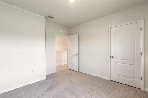 Bedroom - 319 Sunset View Dr, Edgewater, FL 32141 photo 4 of 11