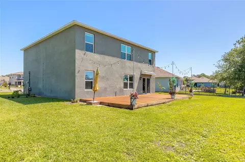 Exterior - 319 Sunset View Dr, Edgewater, FL 32141 photo 4 of 9