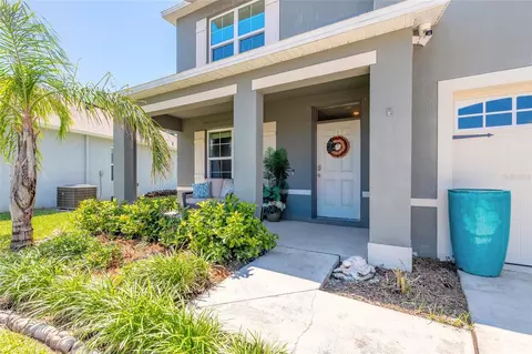 Exterior - 319 Sunset View Dr, Edgewater, FL 32141 photo 3 of 9