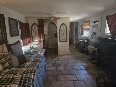 120 West Loop, Oak Hill, FL 32759 photo 4