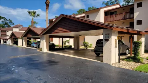275 Indigo Dr #204, Daytona Beach, FL 32114