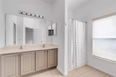 Bath - 339 Mariners Gate Dr, Edgewater, FL 32141 photo 1 of 3