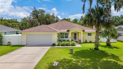 2513 Queen Palm Dr, Edgewater, FL 32141