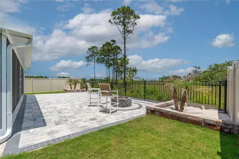 Exterior - 5317 Diamondleaf Dr, Edgewater, FL 32141 photo 2 of 7