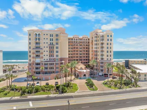 2515 S Atlantic Ave #301, Daytona Beach, FL 32118