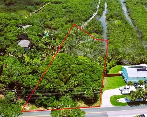 4168 Saxon Dr, New Smyrna Beach, FL 32169