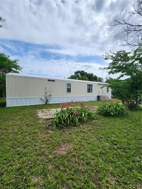 128 Center St, Oak Hill, FL 32759