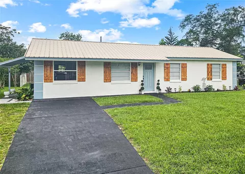 2820 Sabal Palm Dr, Edgewater, FL 32141