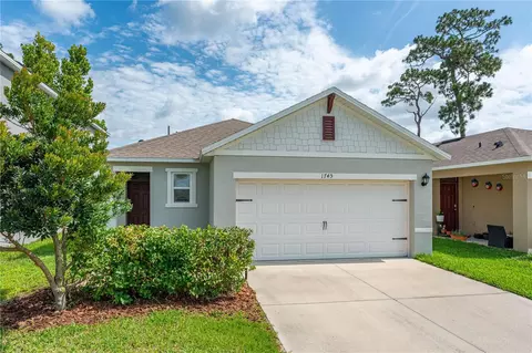 1745 Bent Branch Ave, Deland, FL 32720