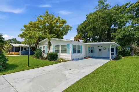 304 Portside Ln, Edgewater, FL 32141